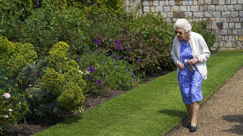 Queen Elizabeth II. im Garten von Schloss Windsor im Juni 2021