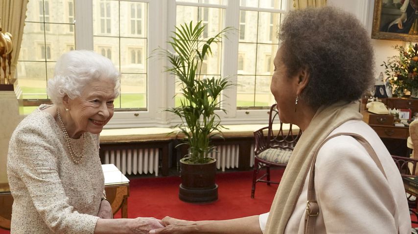 Alles wieder gut? Queen Elizabeth strahlt bei Privataudienz