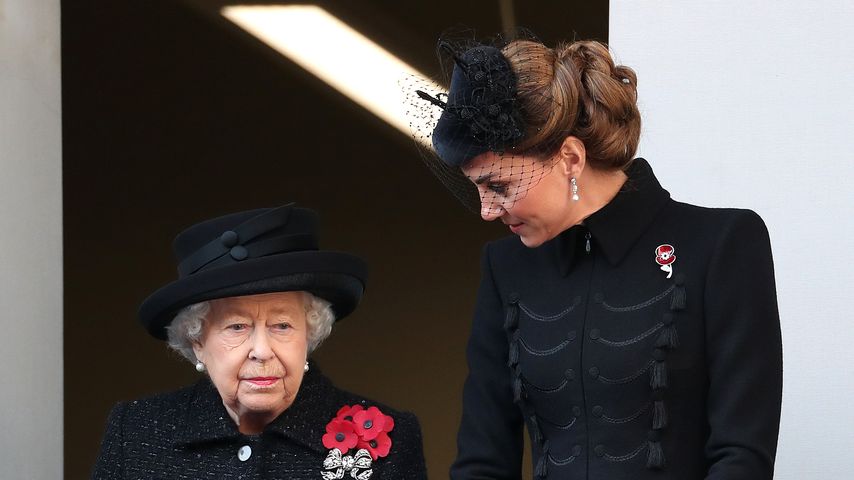 Queen Elizabeth II. und Herzogin Kate im November 2019
