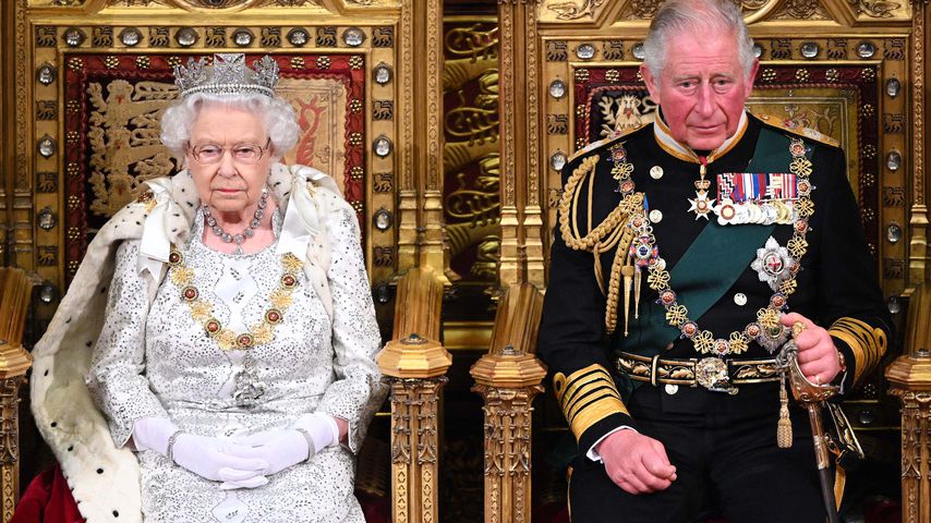 Queen Elizabeth II. und Prinz Charles bei der Parlamentseröffnung im Oktober 2019