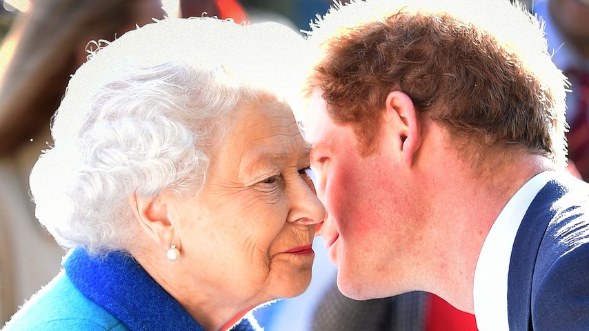 Queen Elizabeth II. und Prinz Harry, Mai 2015