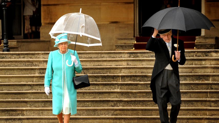 Queen Elizabeth II. und Prinz Philip am Buckingham Palast im Juli 2009
