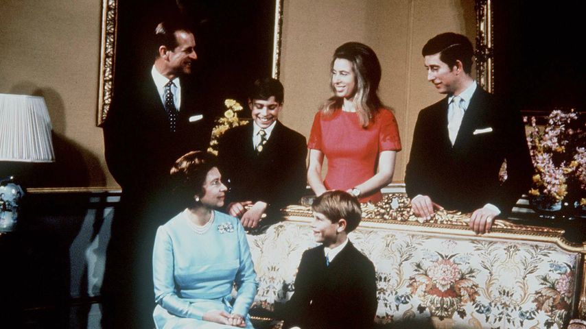 Queen Elizabeth II. und Prinz Philip mit ihren Kindern im Jahr 1969
