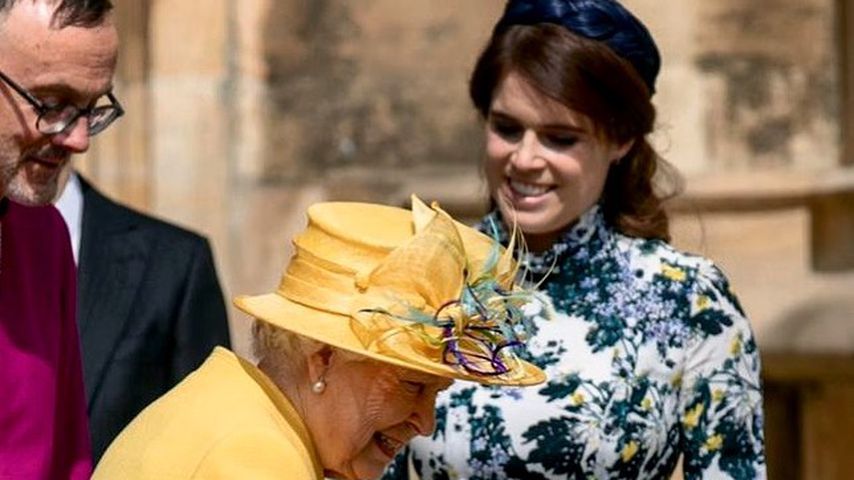 Die Queen und Prinzessin Eugenie an der St George's Kapelle in Windsor im Jahr 2019