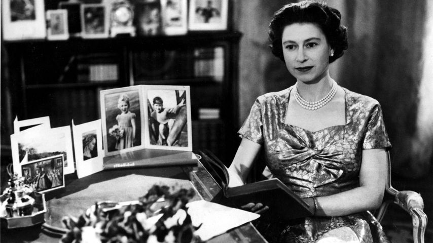 Bewegend: Royals zeigen erste Weihnachtsrede der Queen 1957
