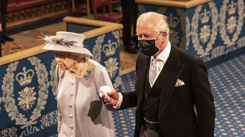 Queen Elizabeth und ihr Sohn Prinz Charles