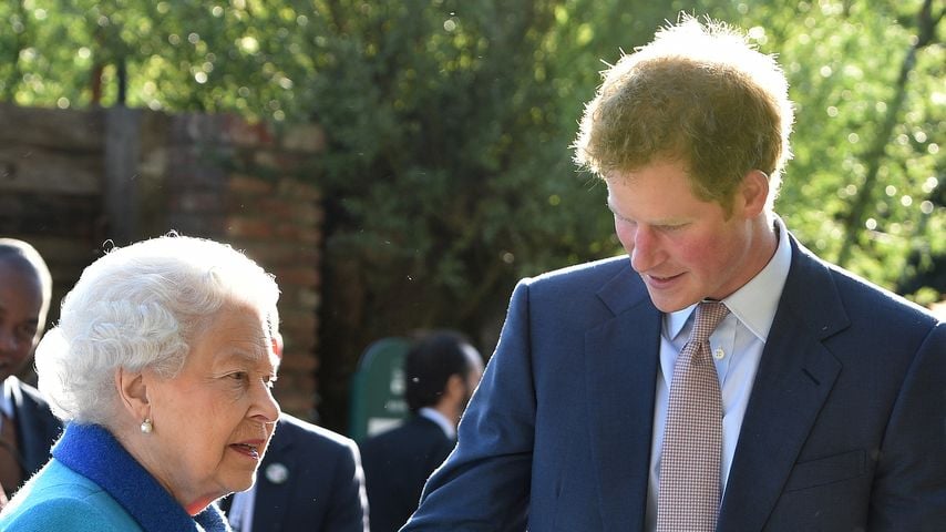Queen Elizabeth und Prinz Harry
