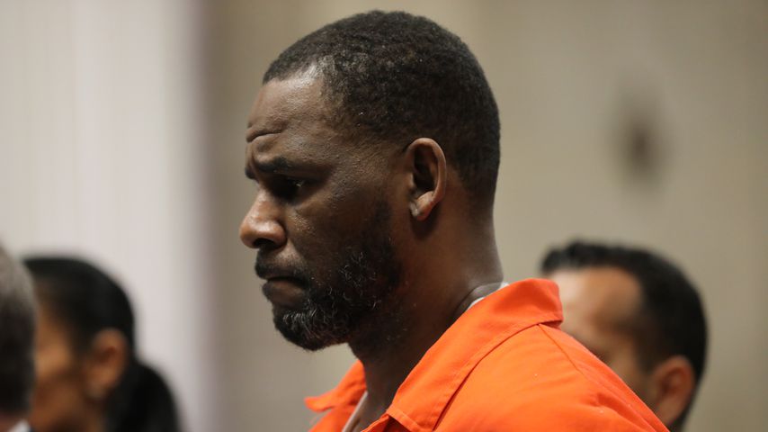Antrag dreimal abgelehnt: R. Kelly muss im Gefängnis bleiben