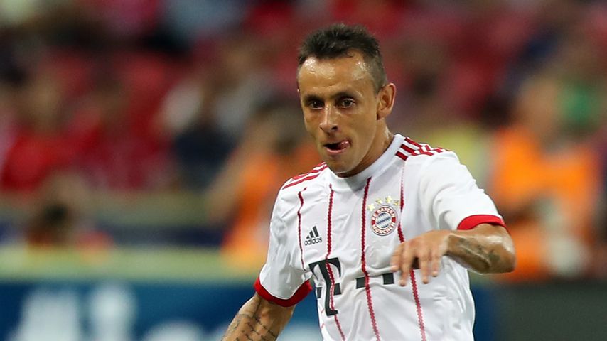 Krasser Halloween-Shitstorm: Bayern-Star geht als Terrorist!