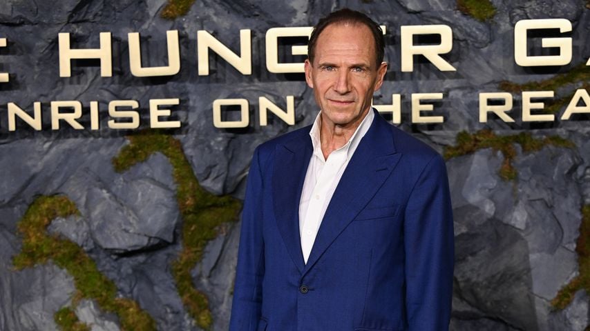 Ralph Fiennes bei der Londoner Fanvorführung von "The Hunger Games: Sunrise On The Reaping"