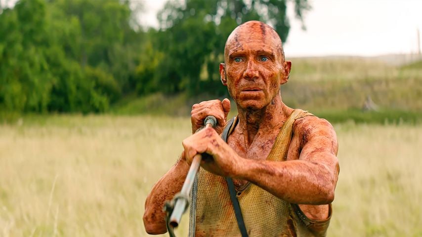 Szene aus "28 Years Later: The Bone Temple" mit Ralph Fiennes