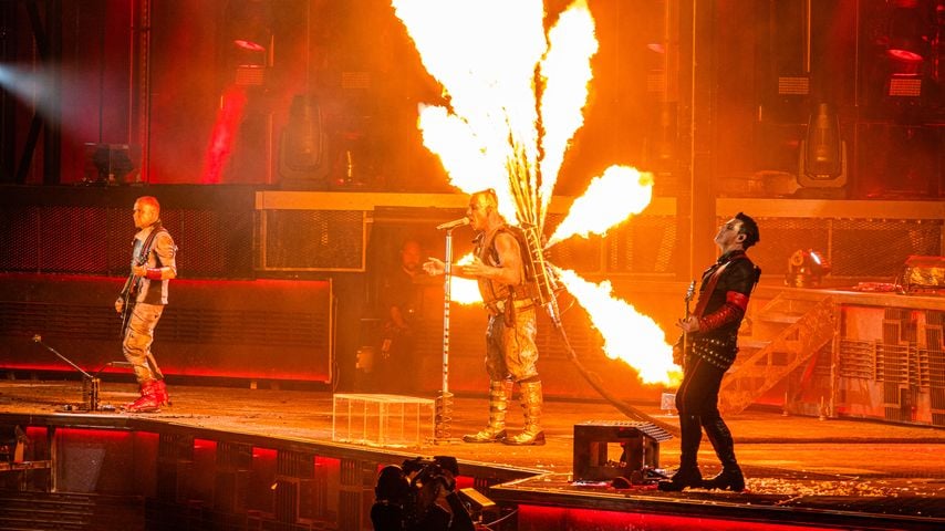 Rammstein performt