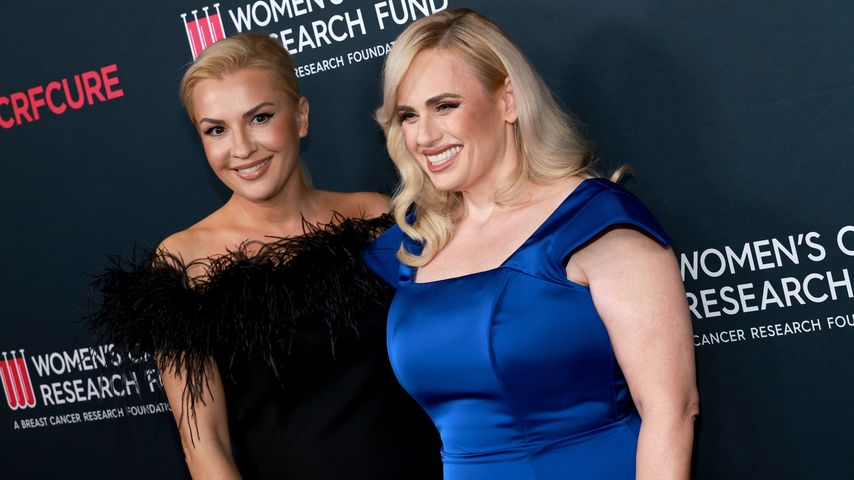Ramona Agruma und Rebel Wilson im März 2023