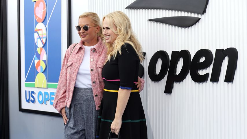 Ramona Agruma und Rebel Wilson bei den US Open, 2024