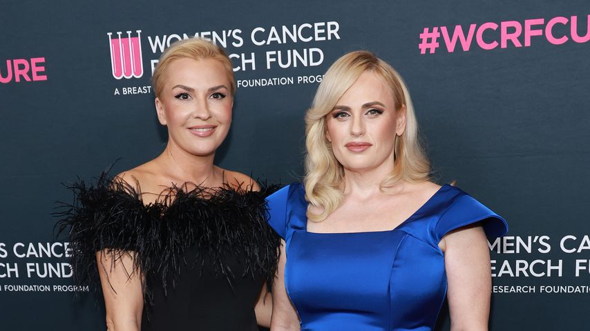 Händchenhaltend: So süß turteln Rebel Wilson und Ramona!