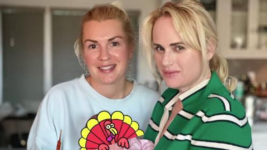 Ramona Agruma und Rebel Wilson mit ihrer Tochter, November 2022