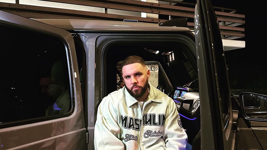 Rapper Fler posiert in Berlin