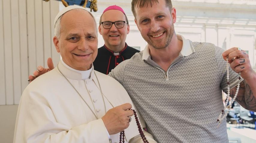 Brisant: Rapper dürfen Papst Leo XIV. im Vatikan treffen