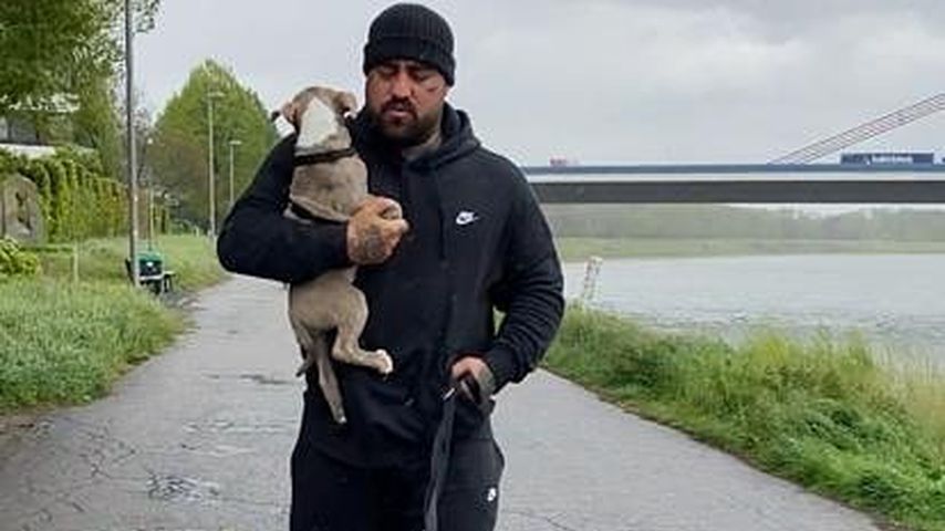 Rapper Kambo Slice mit seinen Hunden