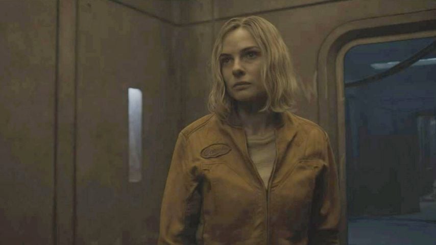 Rebecca Ferguson in einer Szene aus der Apple-TV-Serie "Silo", Staffel 2, Folge 3 (2024)