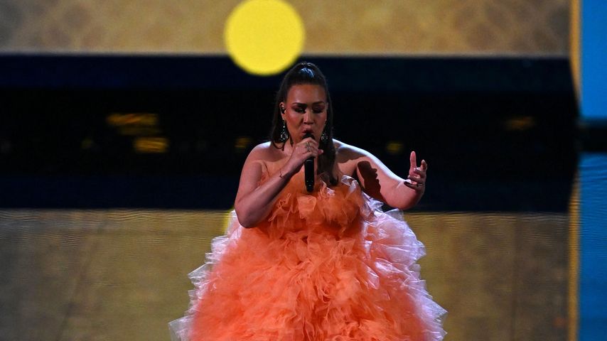 Rebecca Ferguson, Sängerin