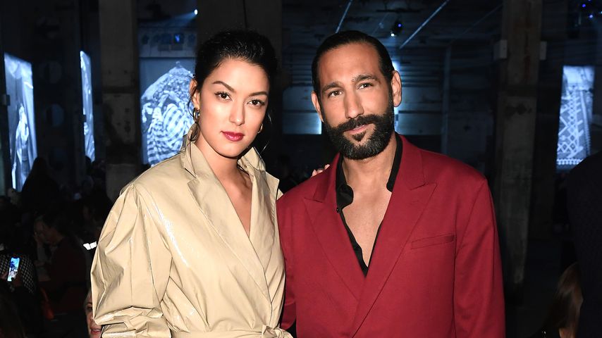 Rebecca Mir und Massimo Sinató bei der Nobi Talai-Show im Rahmen der Berlin Fashion Week