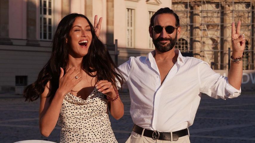 Rebecca Mir und Massimo Sinató mit ihrem Sohn in Berlin