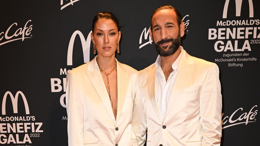 Rebecca Mir und Massimo Sinató bei der McDonald's Benefiz Gala 2022