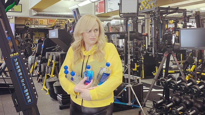 Rebel Wilson im Fitnessstudio
