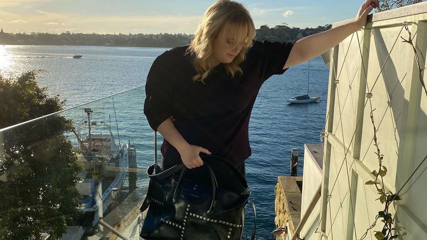 Klassisch schick: Rebel Wilson präsentiert stolz Diät-Erfolg