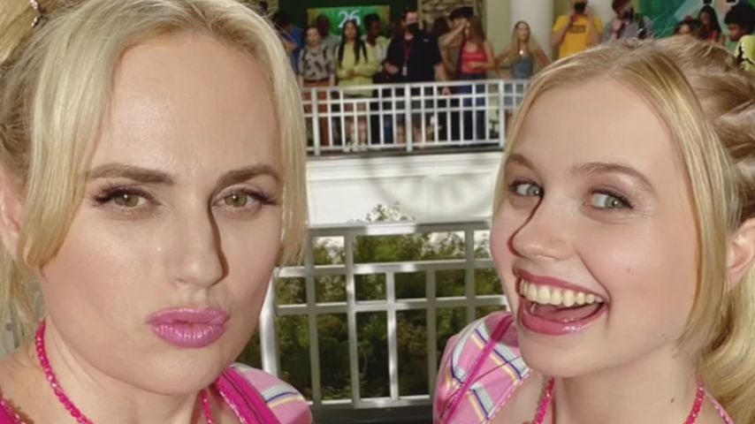 Rebel Wilson und Angourie Rice im Juli 2021