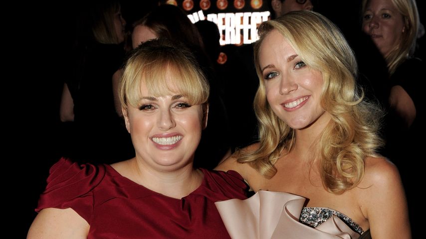 Rebel Wilson und Anna Camp, September 2012