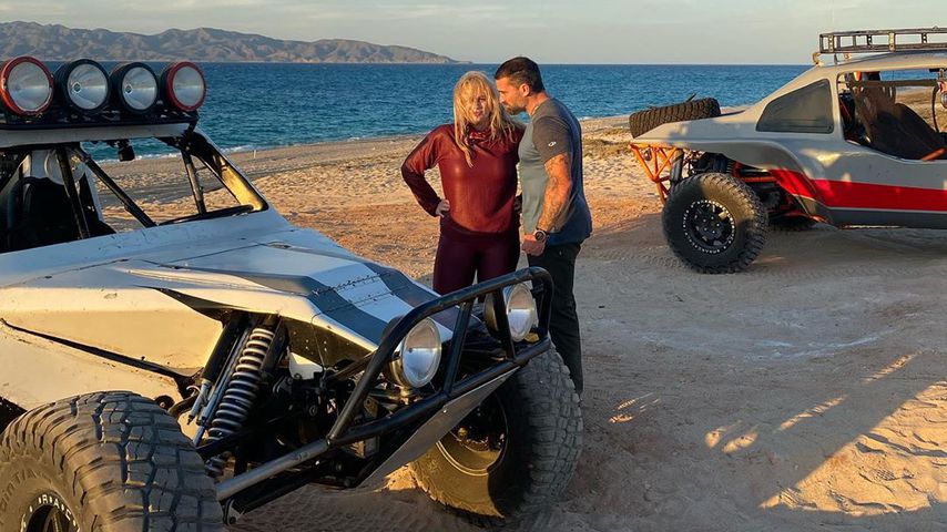 Action-Auszeit: Rebel Wilson macht im Urlaub eine Quad-Tour