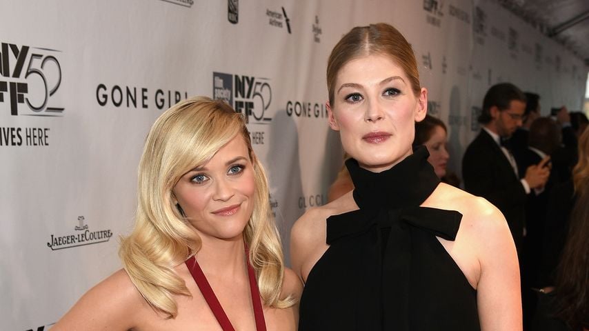 Reese Witherspoon und Rosamund Pike bei der Premiere von "Gone Girl" 2014