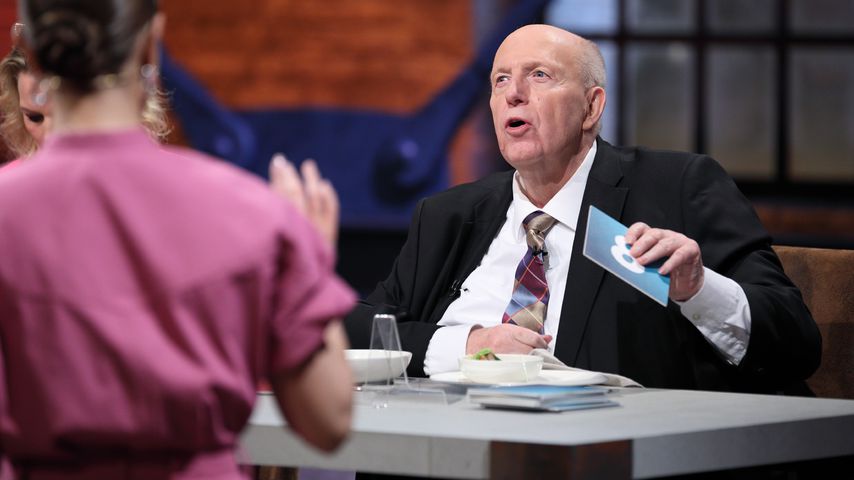Reiner Calmund bei "Grill den Henssler"