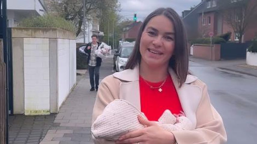Renata Lusin mit ihrer Tochter Stella, März 2024