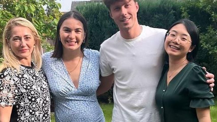 Renata und Valentin Lusin mit ihrer Familie