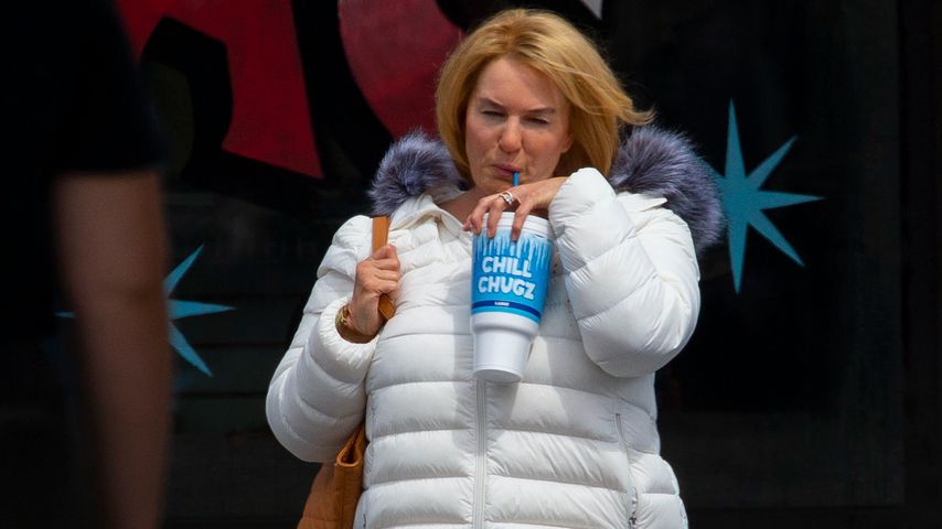 Renée Zellweger am Set von "The Thing About Pam"