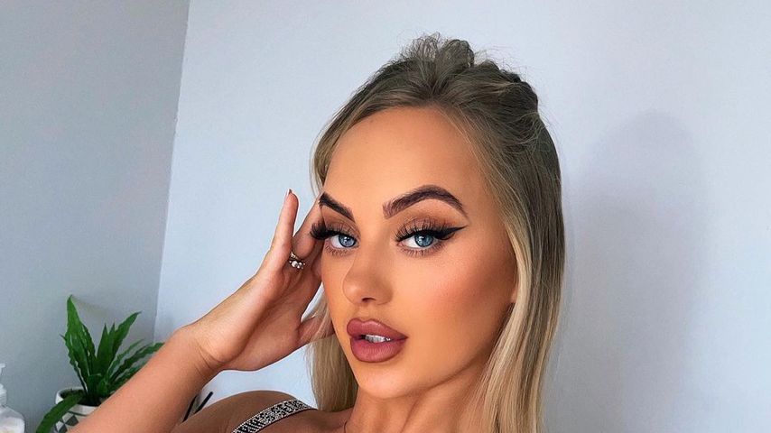 Rhiannon Blue, Model
