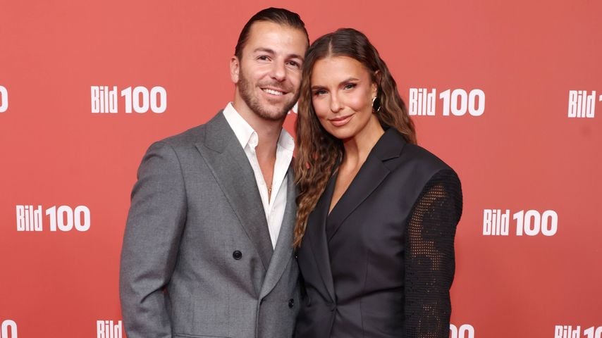 Laura Wontorra und Riccardo Basile feiern Red-Carpet-Debüt