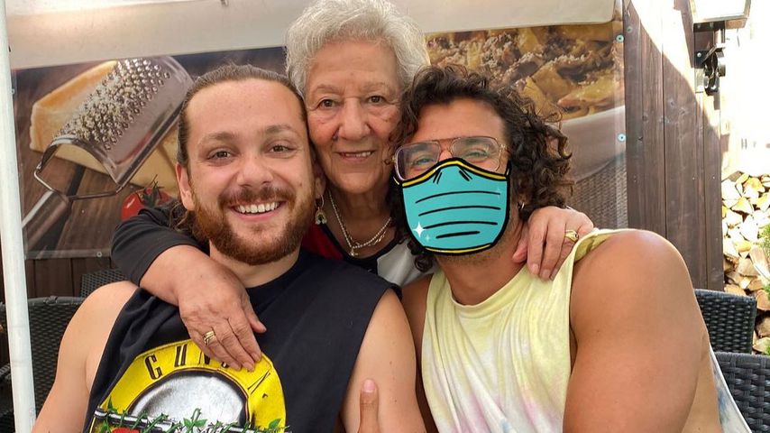 Riccardo Simonettis Freund hat seine Oma kennengelernt!