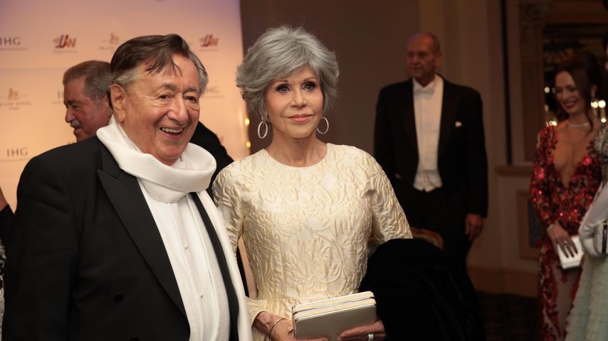 Doch keine miese Laune? Jane Fonda schwärmt von Opernball