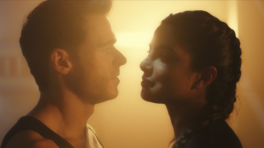 Richard Madden und Priyanka Chopra in "Citadel"
