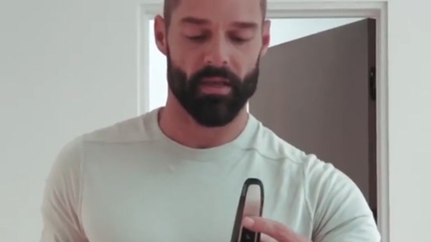 Ricky Martin verpasst seinem Ehemann Jwan eine Glatze