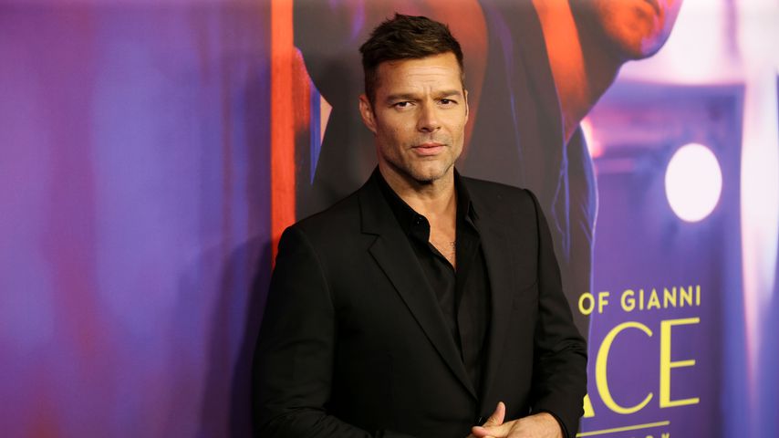 Styling-Panne bei Ricky Martin & Adam Levine?