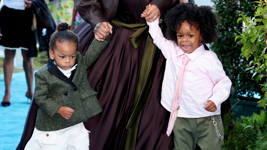 Rihanna mit ihren Söhnen Riot Rose und RZA Athelston, Juli 2025