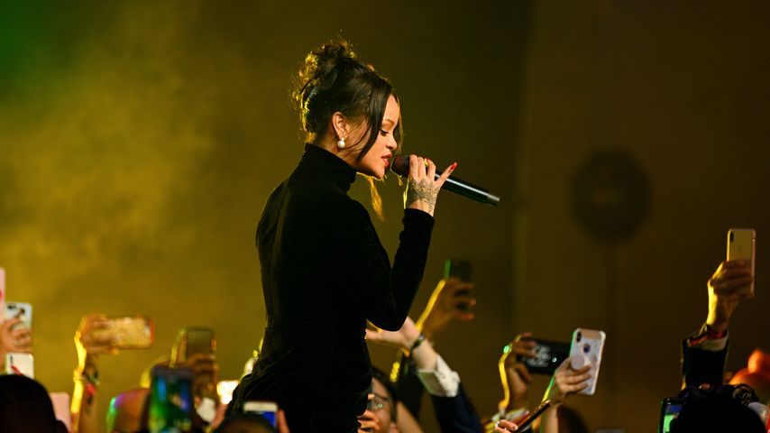 Rihanna, 2019