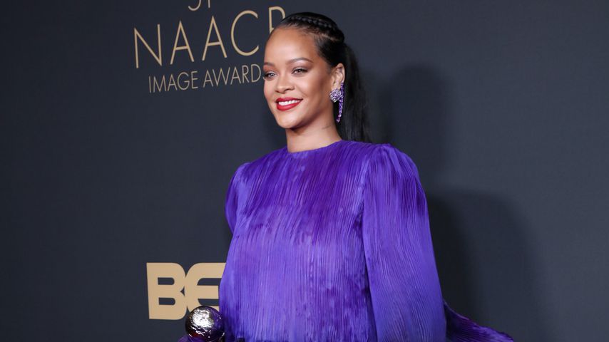 Rihanna, Sängerin