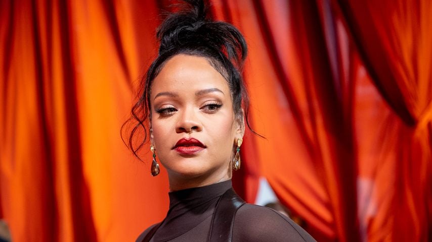 Rihanna, Popstar