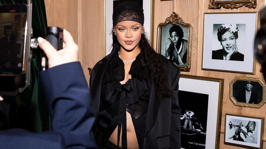 Rihanna zeigt nackten Babybauch bei der Met-Gala-Afterparty